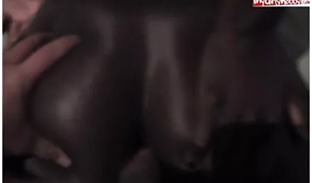 هاواي. المليارات سكس رومانسي امهات من الدولارات.