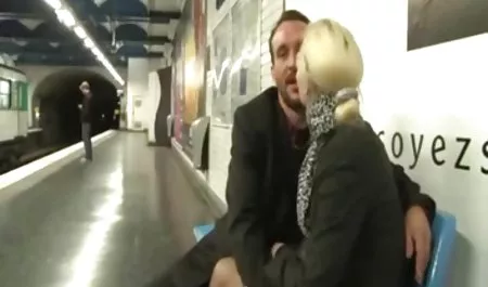لينة موقع امهات سكس الاصطناعية الكولاج سعيد