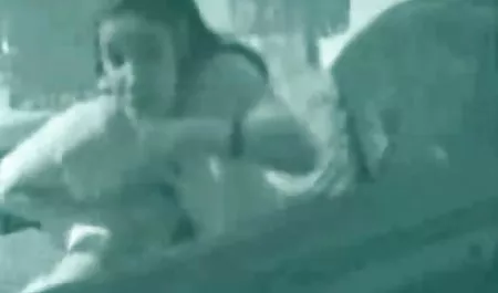 فتاة افلام سكس ام مع ولدها شقراء ضرطة في الوجه