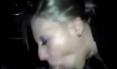 أنا حولها افلام سكس امهات طويله ، زملائي وأصدقائي يعرفون