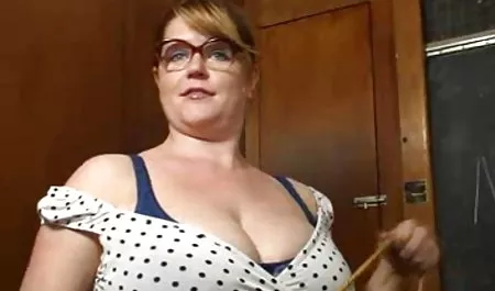 رئيسك سكس امهات مصري و 2 الفتيات الساخنة-هواة جمع