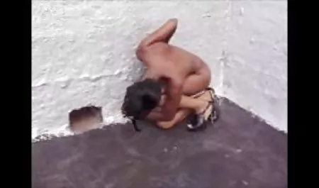 في حمام كبير الثدي سكك امهات الشرج أخي