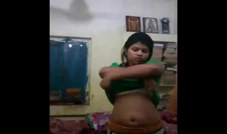 (1978)من سكس عربي ام وابنها الطلاب السابقين من الشهر