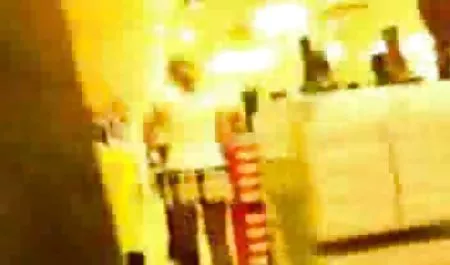 فتاة آسيوية مقاطع سكس الام والابن طابقين ميامي