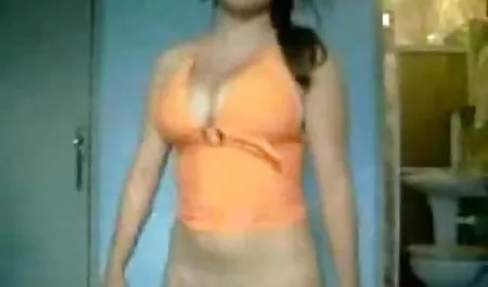 فتاة مع كبير الحمار سكس امهات محارم مترجم أن يتمتع بها فقط من أجل المال