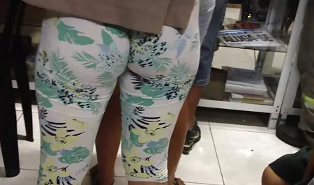 2 محفوظات-es-بي-سي بي نعتقد سكس امهات فى الحمام