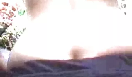 القبض على رجل يخون زوجته سكس امهات مباشر مع عشيقها