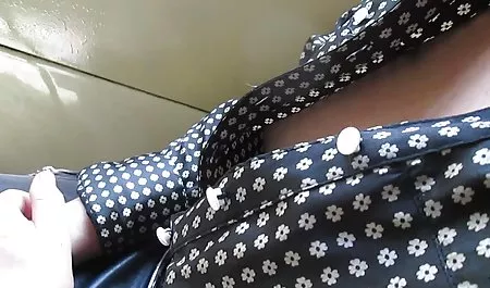 النموذج السويدي اللباس هو جميل, كل ساكس امهات مترجم شيء يضيء